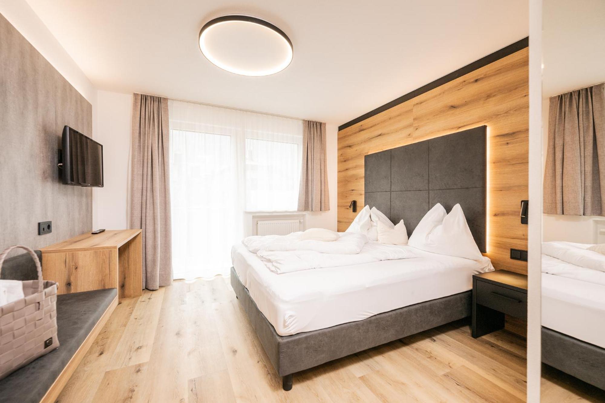 Hotel Schmalzlhof Rasun di Sopra Esterno foto